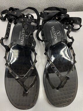 Valentino Garavani Rockstud Gladiator Sandals Women's US 11, Black
